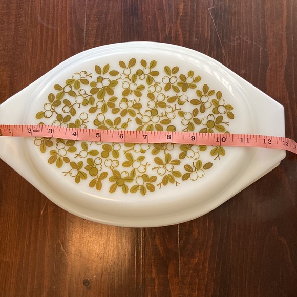 Vintage 1967-72 Pyrex Verde (gooseberry) casserole - Picture 8 of 8